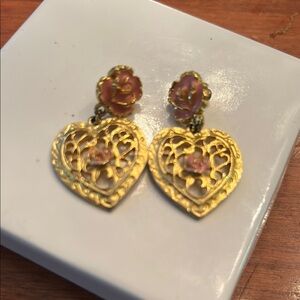 Heart gold tone pierced earrings pink flower filigree  Victorian baroque style